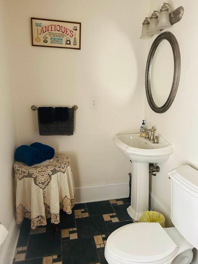 Historic 1912 Hoover House Bed And Breakfast Waynesboro 外观 照片